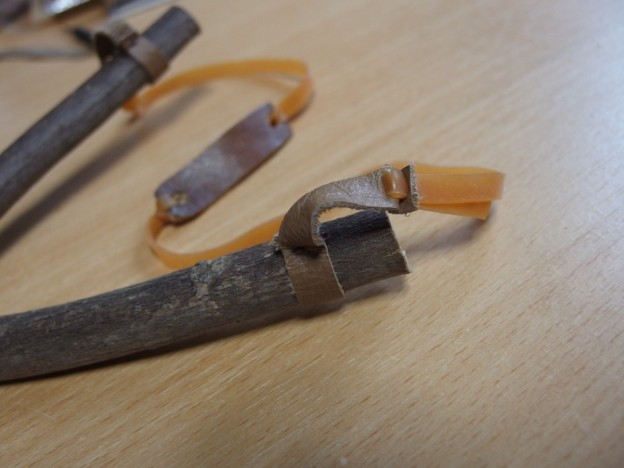 木のパチンコ作り（アジャスター付き）